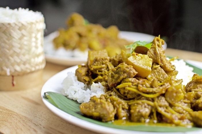 Gaeng Hang Lay – biểu tượng ẩm thực đặc sản tại Chiang Mai