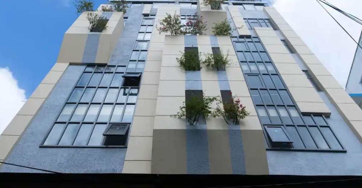 Lanura Apartments and Hotel - Khách sạn quận Tân Bình giá rẻ