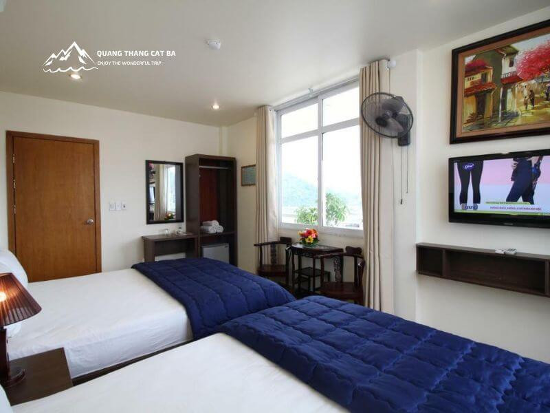 Mặt tiền Catba Dream Hotel, một trong những khách sạn ở Cát Bà gần biển giá rẻ được yêu thích