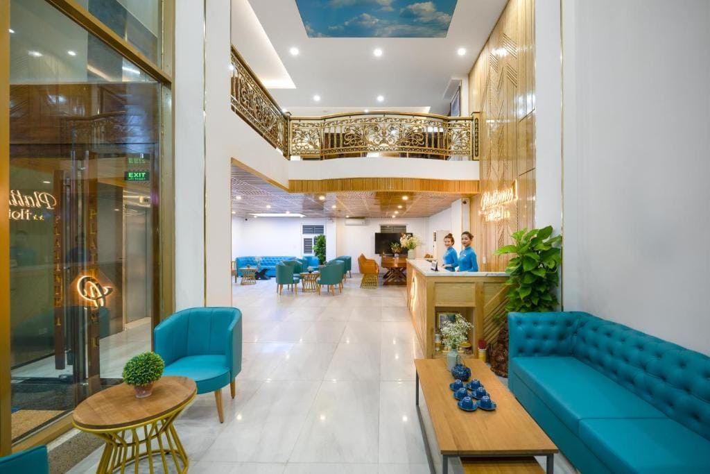 Mặt tiền Platinum Beach Hotel, khách sạn đường An Thượng với vị trí gần biển lý tưởng