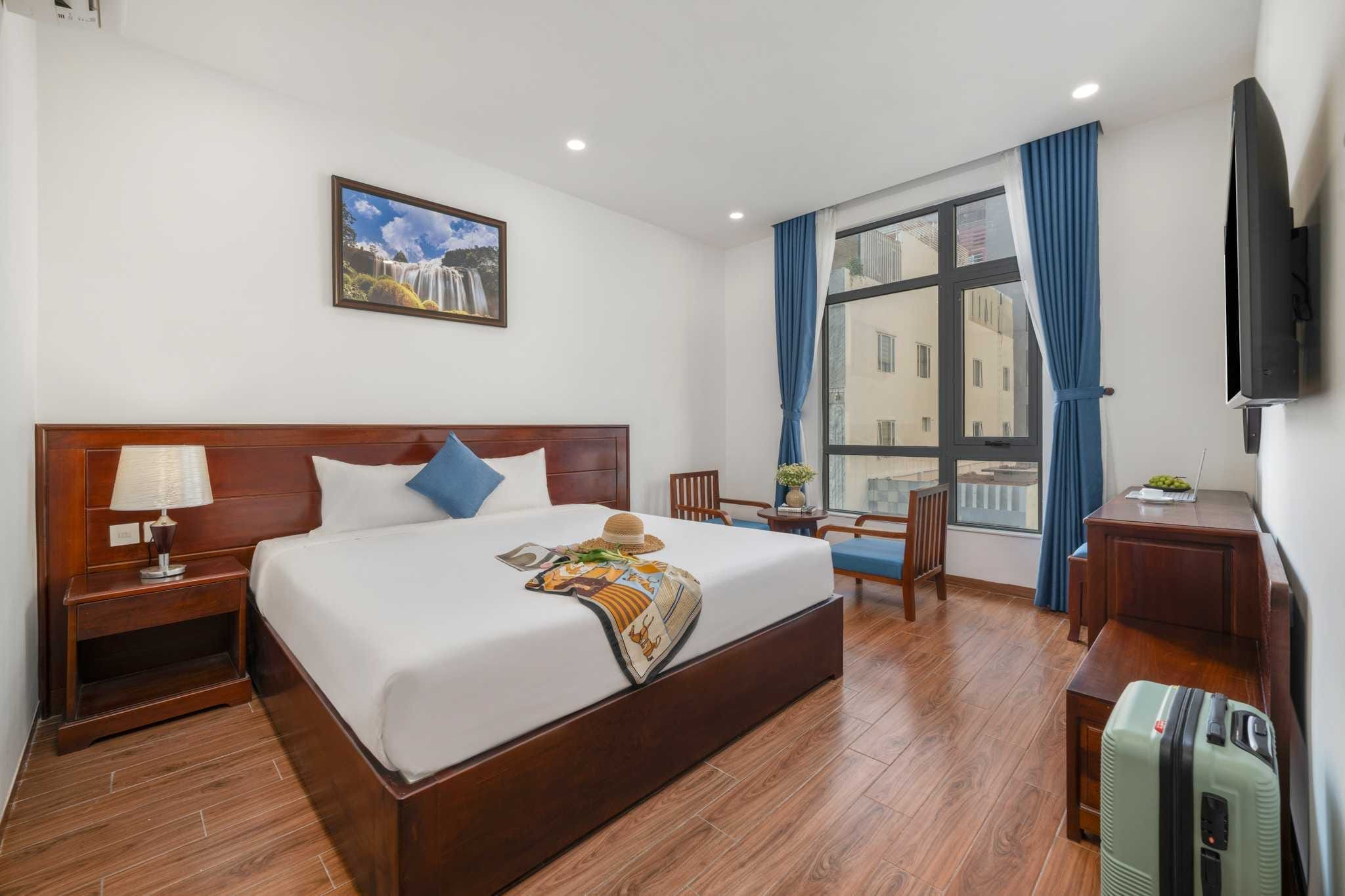 Mặt tiền Sea Near Me Hotel Đà Nẵng, gần biển Mỹ Khê