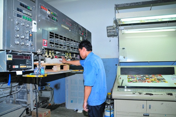 Máy in sách công nghiệp hiện đại do công ty tnhh thiết bị in spm phân phối