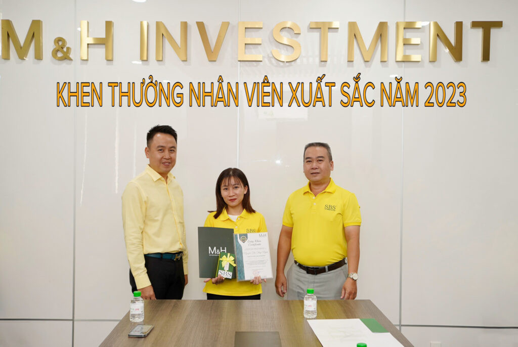 Chị Nguyễn Thị Thúy Ngân, Quản lý xe Buýt thuộc Trung Tâm Vận Hành của công ty tnhh đầu tư m&amp;h