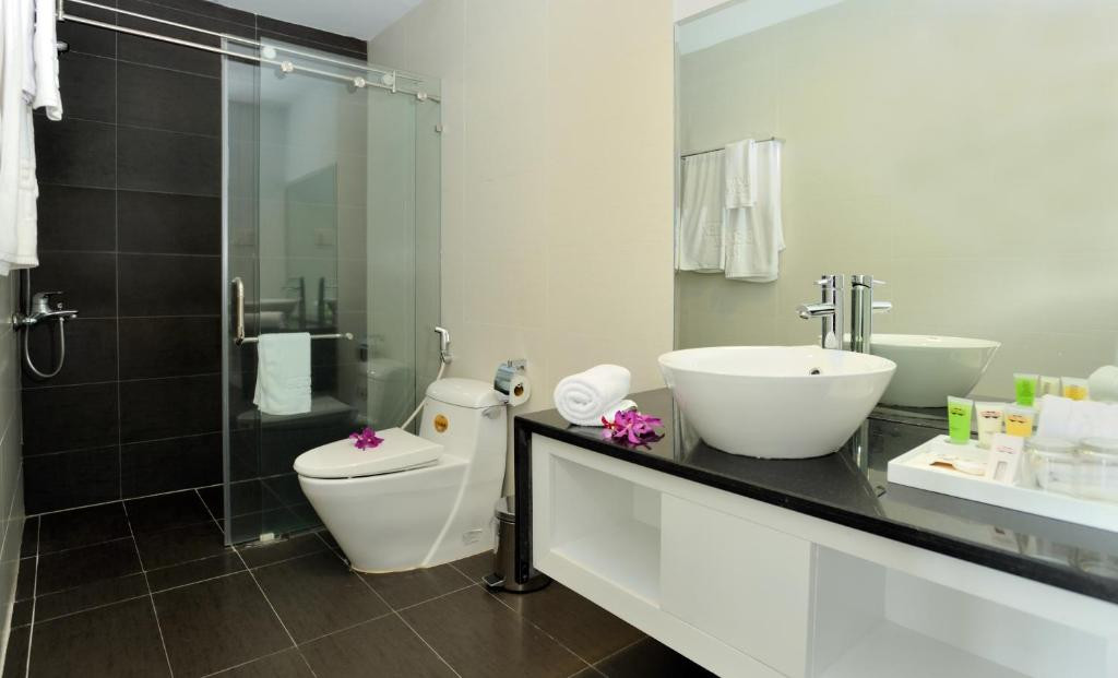 Nội thất sang trọng và ấm cúng trong Executive Suite Khách sạn Becamex Thành phố Mới Bình Dương
