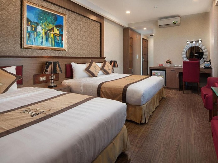 Nội thất sang trọng và không gian ấm cúng bên trong phòng nghỉ Royal Palace Hotel Tuyên Quang