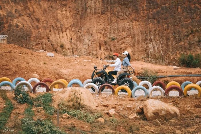 Khu Vui Chơi Đà Lạt Wonderland: Trải nghiệm xe ATV, lâu đài tuyết và vườn thú đa dạng.