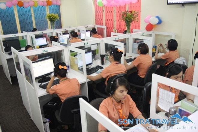 Phong cách phục vụ chuyên nghiệp của Phương Trang Nha Trang