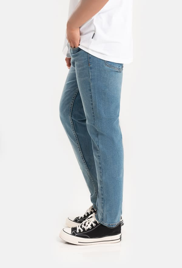 Coolmate Clean Denim: Sản phẩm thời trang bền vững