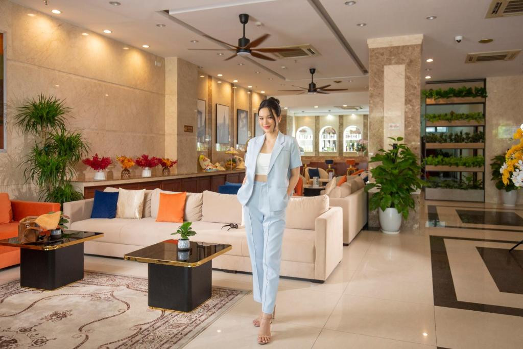 Sảnh đón Khách sạn Sea Front Đà Nẵng