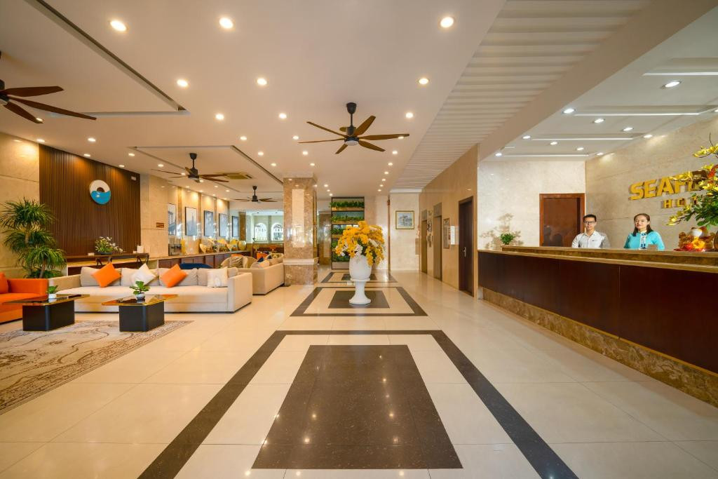 Sảnh Khách sạn Sea Front Đà Nẵng