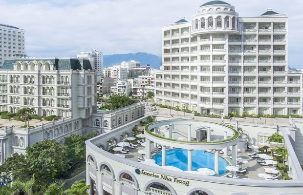 Sunrise Nha Trang Beach Hotel &amp; Spa, một trong Các khách sạn ở nha trang mang kiến trúc Đông Dương quyến rũ