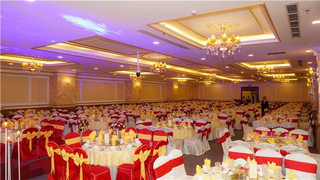 Thiết kế nội thất sảnh tiệc sang trọng tại Trung tâm Hội nghị Tiệc cưới Golden Center