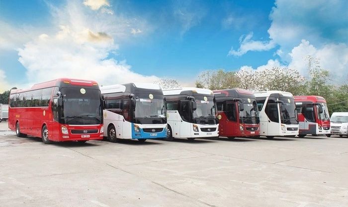 Dịch vụ thuê xe du lịch tại Huế từ Khám Phá Huế