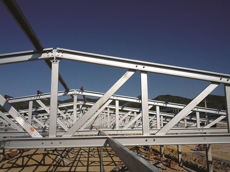 Mô hình trại gà Minh Dư tại Bình Định với kết cấu thép mạ tiên tiến của BlueScope Lysaght