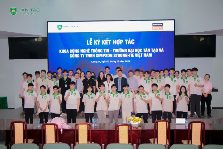 truong dai hoc tan tao cong nghe thong tin ky ket