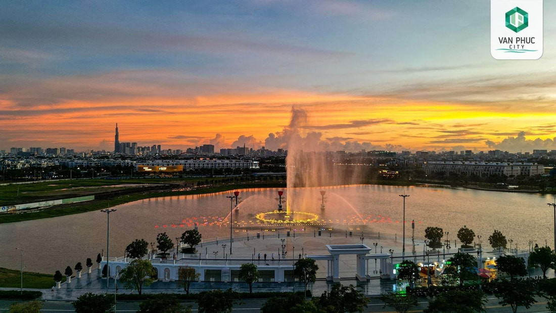 Vẻ đẹp lung linh của quảng trường nhạc nước Diamond tại Vạn Phúc City