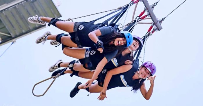 Đảo Sentosa Singapore với bãi biển Siloso và các hoạt động giải trí