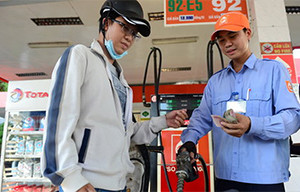 Thị trường xăng dầu tại Việt Nam