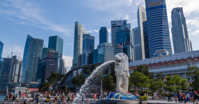 Công Viên Merlion Singapore với bức tượng sư tử cá phun nước