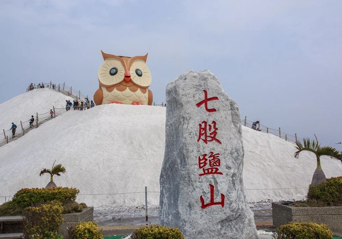 Núi muối Qigu, điểm tham quan độc đáo Đài Nam