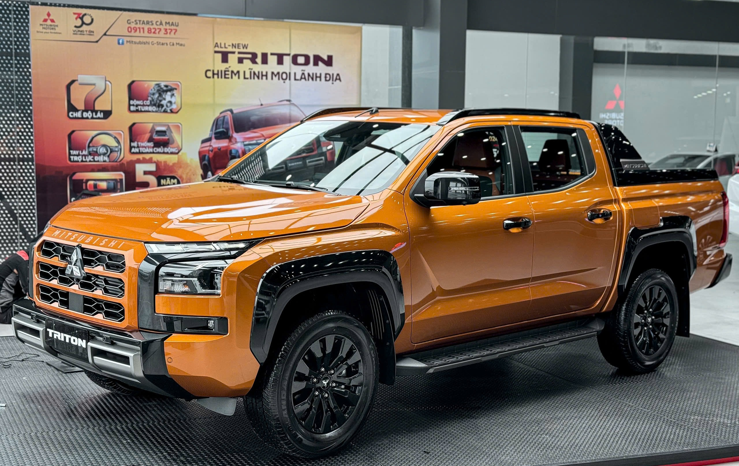 ALL NEW TRITON của CÔNG TY TNHH Ô TÔ VIỆT HÙNG với thiết kế mạnh mẽ