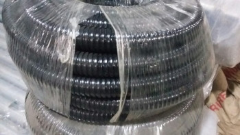Ống ruột gà lõi thép bọc nhựa PVC phi 32mm, cho hệ thống điện công nghiệp của CÔNG TY TNHH SẢN XUẤT VÀ THƯƠNG MẠI UY VŨ