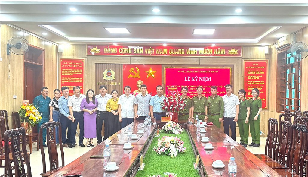 Buổi lễ kỷ niệm, có thể là một cột mốc quan trọng trong hành trình phát triển của Công ty TNHH May Thời trang Perseption USA