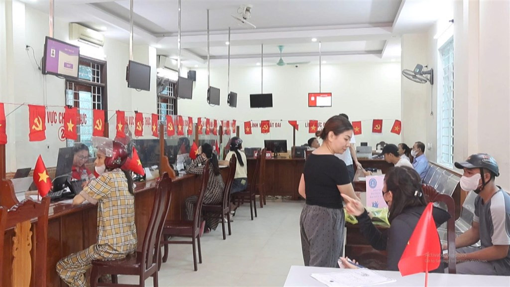 Hình ảnh văn phòng làm việc, biểu trưng cho môi trường hành chính và quản lý hoạt động của Công ty TNHH May Thời trang Perseption USA